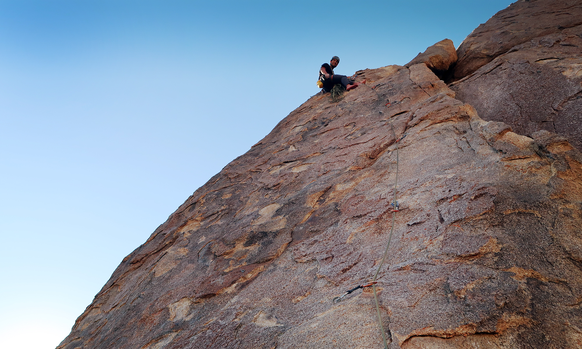 Rock climbing in the Alabama Hills dismal wilderness