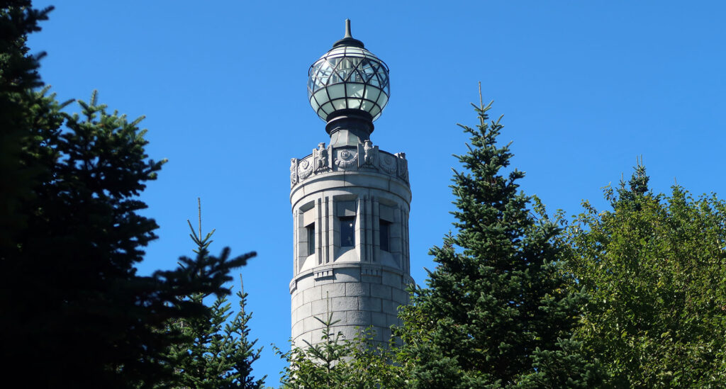 Mount Greylock via the Bellows Pipe Trail dismal wilderness