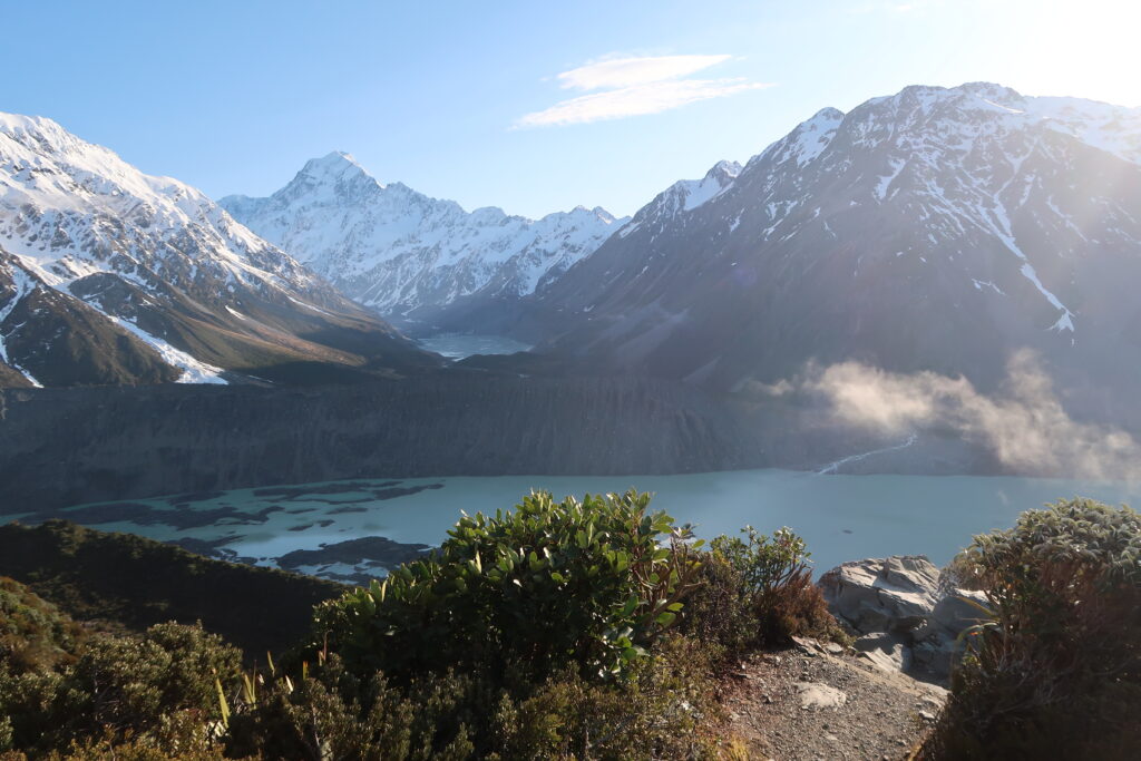 From bottom to top: Mueller Lake, Hooker Lake, and Aoraki/Mount Cook, seen from the Sealy Tarns Track.