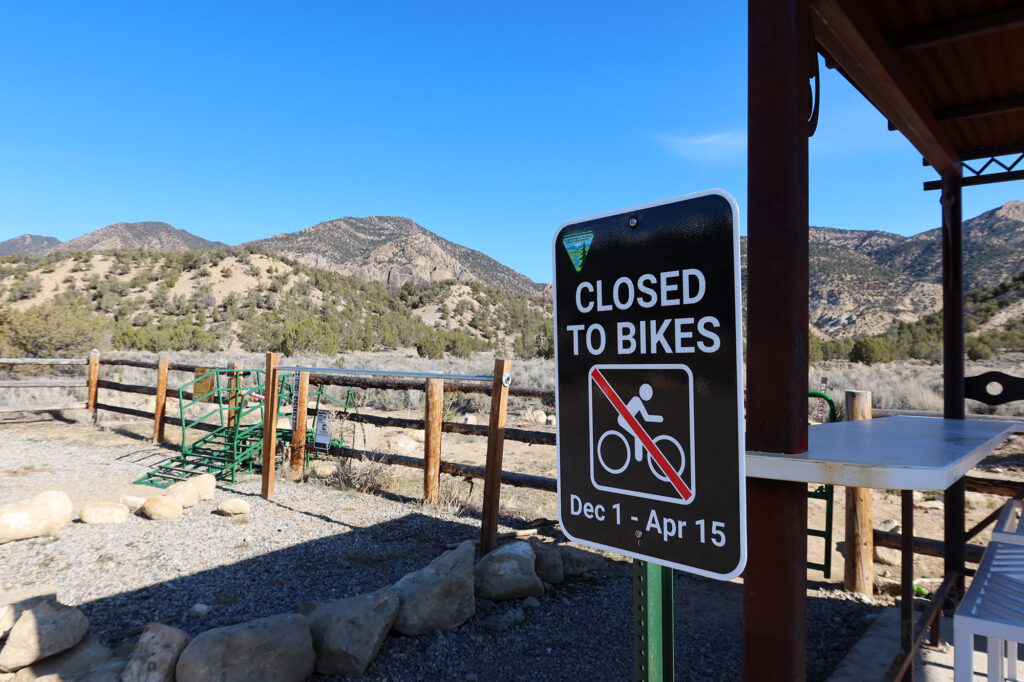 The Rifle Arch trailhead provides access to a robust network of recently-built MTB trails.  But bikes are not allowed on the well-separated hiking route to Rifle Arch.