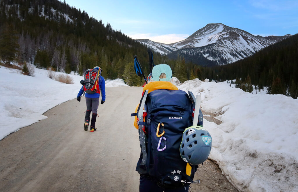 Setting off along the gravel approach road, with Guyot standing proud ahead of us.