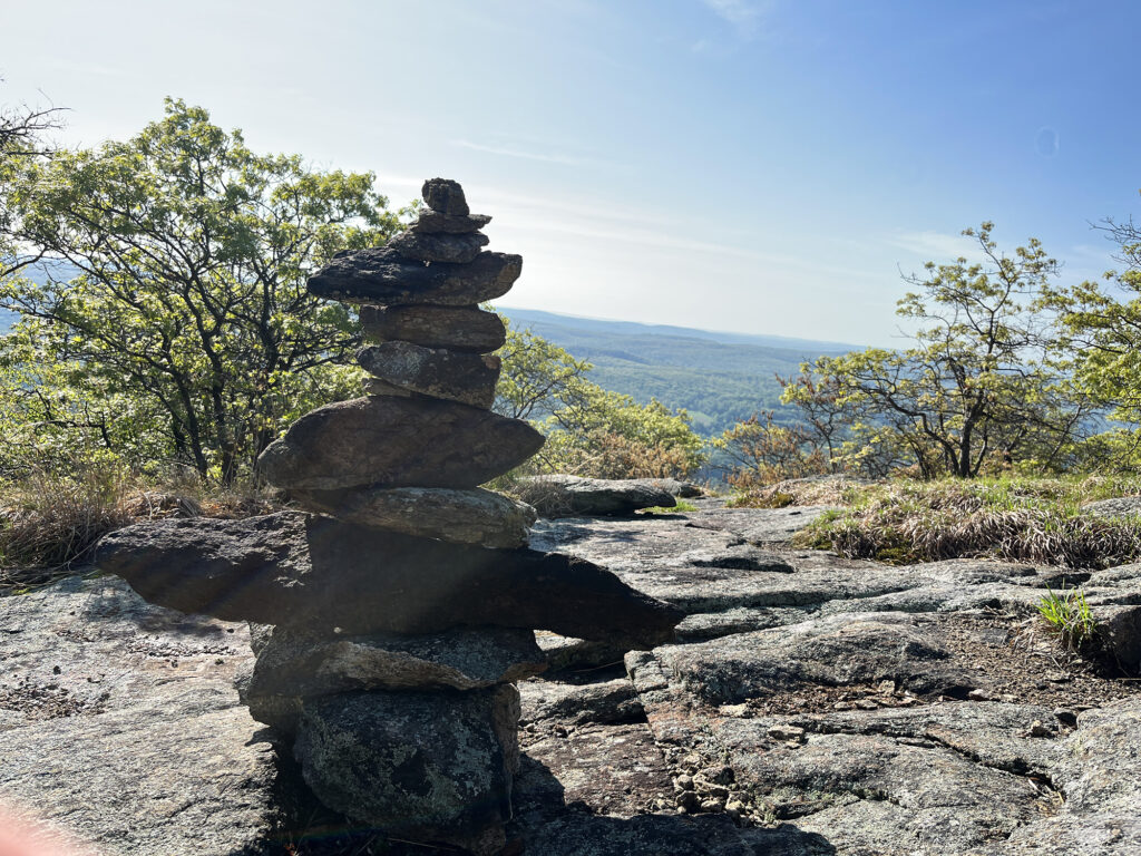 A cairn along the Washburn Trail.